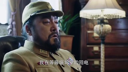 予想外に、馬に乗っている美しい女性は実は功夫の達人だった！ - Unexpectedly, the Beautiful Woman Riding the Horse Turned Out to Be a Kung Fu Master! - 意外的是，骑马的美丽女子竟然是功夫大师！