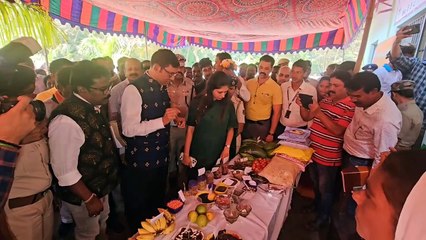 କେନ୍ଦ୍ର କ୍ରୀଡା ଓ ଯୁବ ବ୍ୟାପାର ରାଷ୍ଟ୍ରମନ୍ତ୍ରୀ ରକ୍ଷା ନିଖିଲ ଖଡସେ ଦିନିକିଆ ଗଜପତି ଜିଲ୍ଲା ଗସ୍ତରେ ଆସି ଫେରିଯାଇଛନ୍ତି