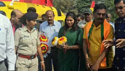 କେନ୍ଦ୍ର କ୍ରୀଡା ଓ ଯୁବ ବ୍ୟାପାର ରାଷ୍ଟ୍ରମନ୍ତ୍ରୀ ରକ୍ଷା ନିଖିଲ ଖଡସେ ଦିନିକିଆ ଗଜପତି ଜିଲ୍ଲା ଗସ୍ତରେ ଆସି ଫେରିଯାଇଛନ୍ତି