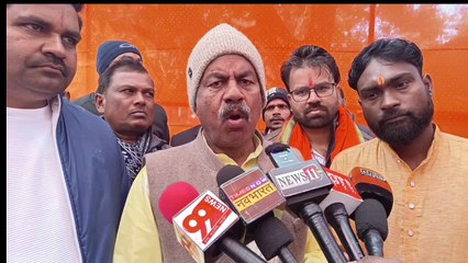 चतरा में कलश यात्रा के साथ पांच दिवसीय धेनु मानस गौ कथा प्रारंभ