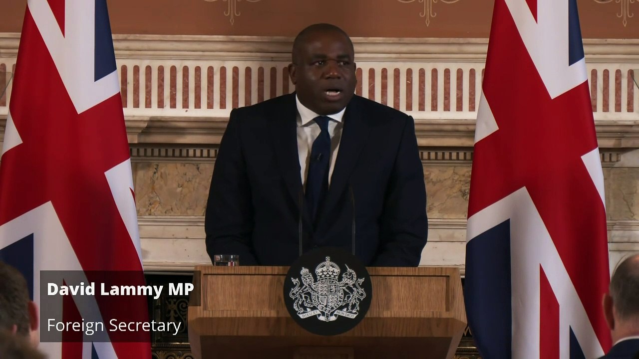 Govt announces plans to sanction smuggling gangs