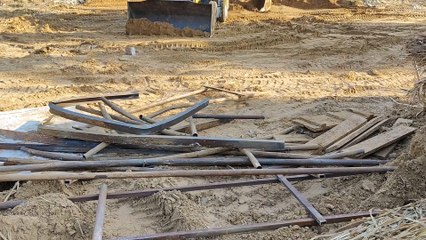 नीमराणा क्रूड ऑयल चोरी मामला , जेसीबी से खोदी जा रही सुरंग , मिले कई उपकरण