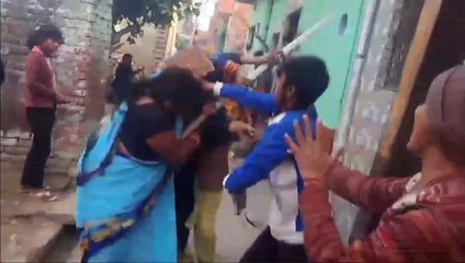 मामूली बात पर भिड़े दो पक्ष, हुआ पथराव