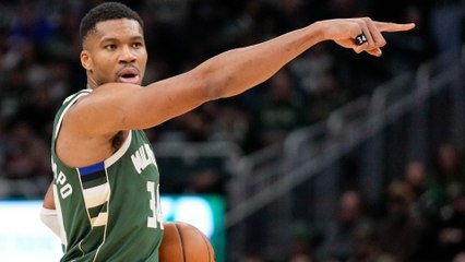 Bucks Triumph Over Spurs 121-105, Giannis Dominates Game