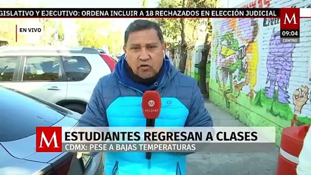 Pese al frío y con baja afluencia en escuelas, estudiantes regresan a clases en CdMx