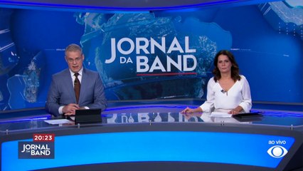 Incêndio na Califórnia alertou mais de 150 mil a saírem de suas casas