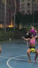 El control de esta chica que ya es viral en redes