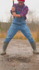 Create a Unique Concrete Sink with This Unusual DIY Hack! 🏠✨