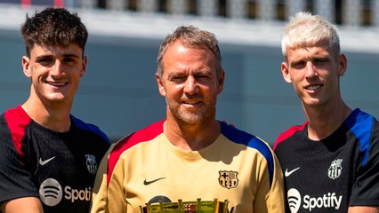 Hansi Flick se recuerda de Olmo y Pau Víctor tras su pase a la final se la Supercopa