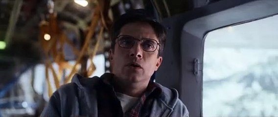 'Amenaza en el aire' - Tráiler oficial subtitulado