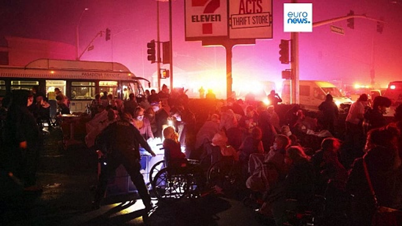 Incendies en Californie : au moins dix morts, Trump accuse les autorités d'incompétence