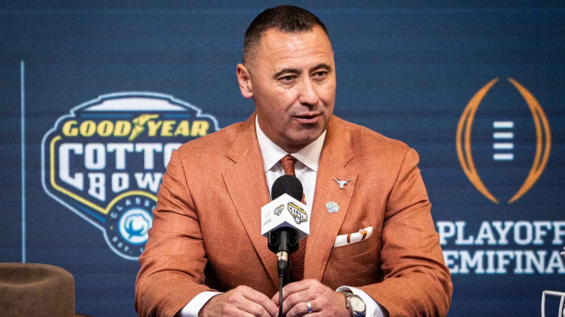 Texas vs. Ohio State Showdown at Jerry's World Preview