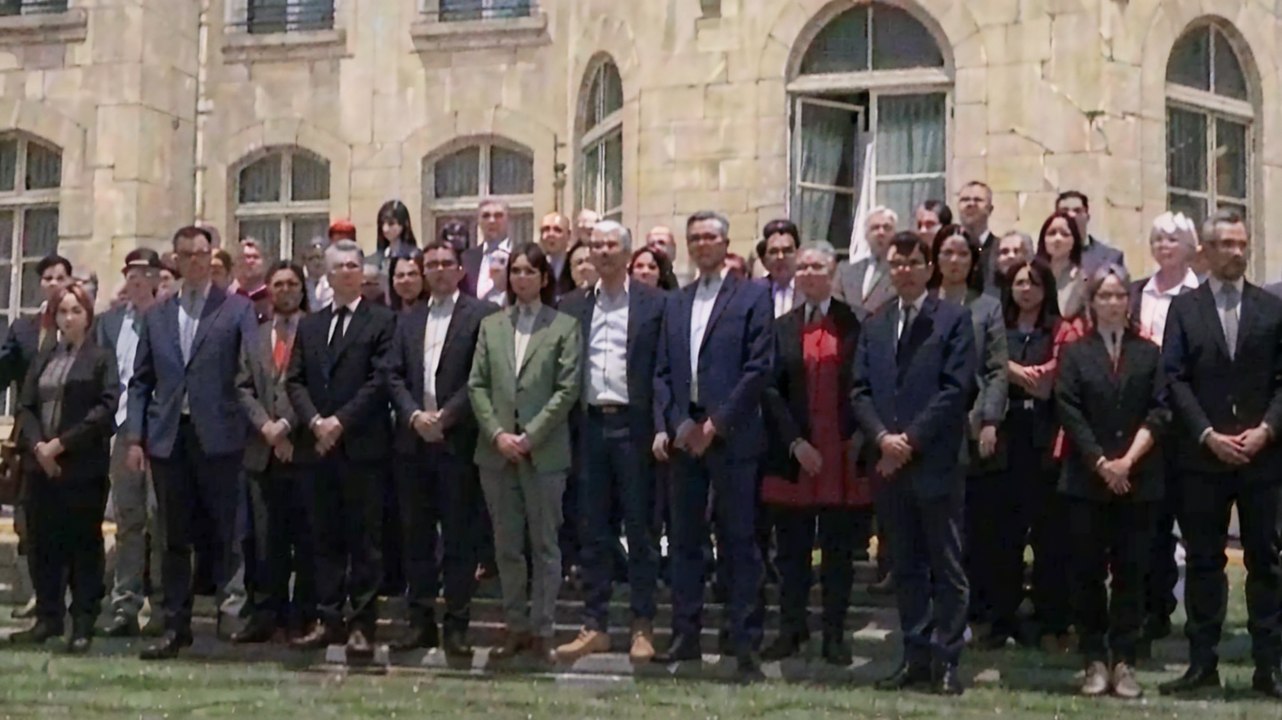 Budget 2025 : Les négociations à Bercy annoncent-elles la fin du Nouveau Front Populaire ?