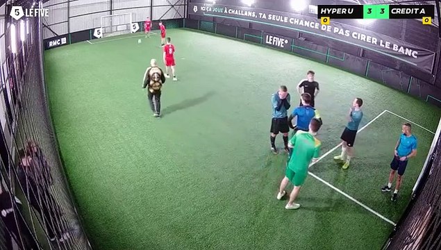 Hyper U Challans - Credit Agricole Challans 09/01 à 20:37 - Football Terrain 1 (LeFive Challans)