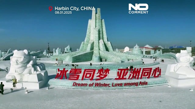 Cina, il parco a tema ghiaccio e neve più grande del mondo: le spettacolari sculture di Harbin