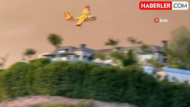 ABD'deki orman yangınlarında can kaybı 6'ya yükseldiMilyonlarca dolarlık evler küle döndüLos Angeles yangın bölgesinde yaşayan 180.000 kişiye tahliye...