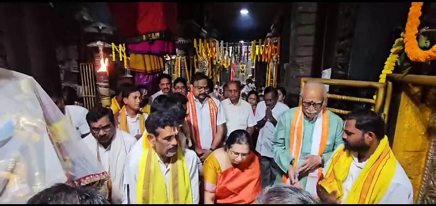 Ap_vsp_67_10_ Simhadri _vaikunta_ darshanam_av_ap10145