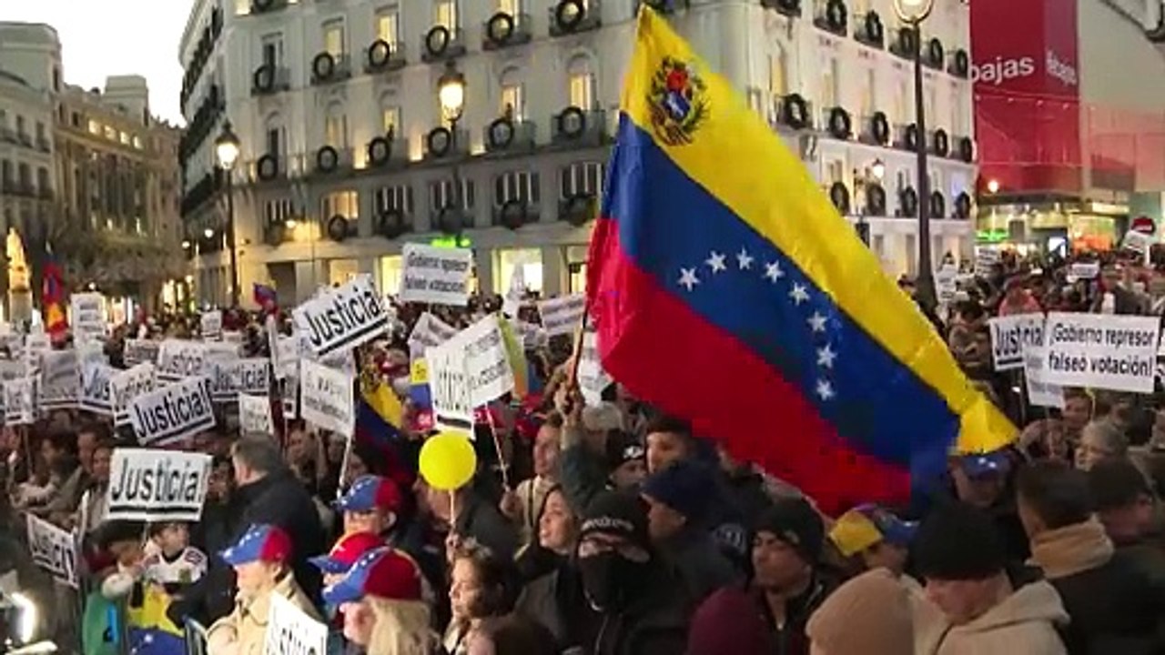 Protestas y reacciones en el mundo ante inminente investidura de Maduro en Venezuela