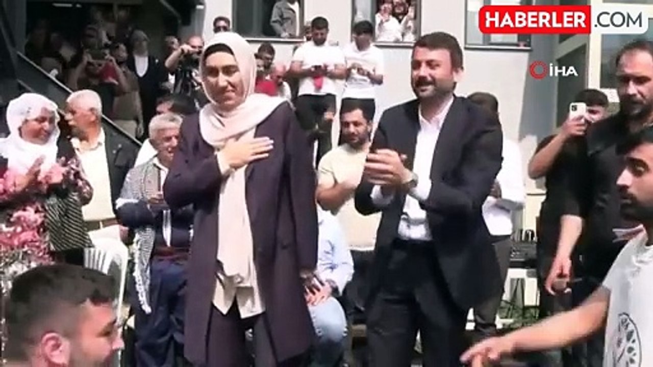 Mersin'de DEM Partili Akdeniz Belediye Başkanı Gözaltına Alındı