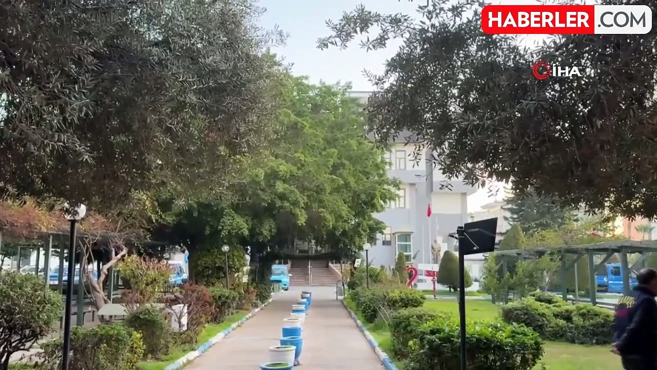 Mersin'de DEM Partili Belediye Başkanı Gözaltına Alındı