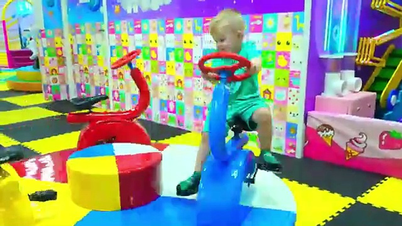 Oliver+and+Adam+at+the+Playground+++More+Happy+Adventures