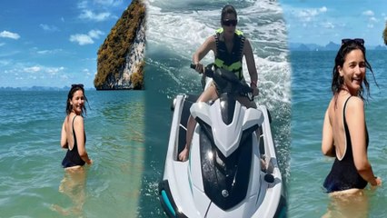Alia Bhatt ने Thailand vacation में black bikini पहन ढाया कहर, Fans के उड़े होश ! FilmiBeat