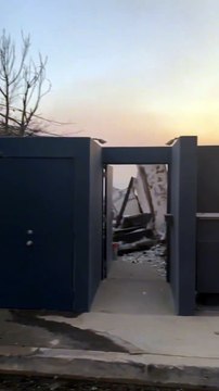 Regardez Paris Hilton qui filme sa maison entièrement détruite par les incendies qui ravagent Los Angeles: J'ai l'impression que mon cœur s'est brisé en mille morceaux - Regardez