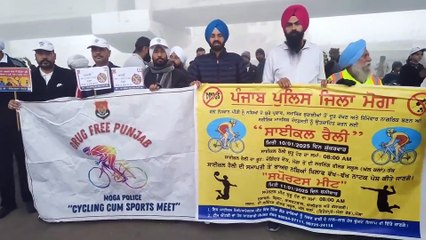 ਮੋਗਾ SSP Ajay Gandhi ਦੀ ਟੀਮ ਨੇ ਨ.ਸ਼ਿਆਂ ਖਿਲਾਫ ਲੋਕਾਂ ਨੂੰ ਜਾਗਰੂਕ ਕਰਨ ਲਈ ਸਾਈਕਲ ਰੈਲੀ ਦਾ ਕੀਤਾ ਆਯੋਜਨ  ਸਾਈਕਲ ਰੈਲੀ 'ਚ ਪਹੁੰਚੇ ਪੰਜਾਬੀ ਗਾਇਕ ਸਿੱਪੀ ਗਿੱਲ ਤੇ ਵਿਰਾਸਤ ਸੰਧੂ