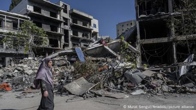 Lebanon-Israel conflict stokes sectarian tensions