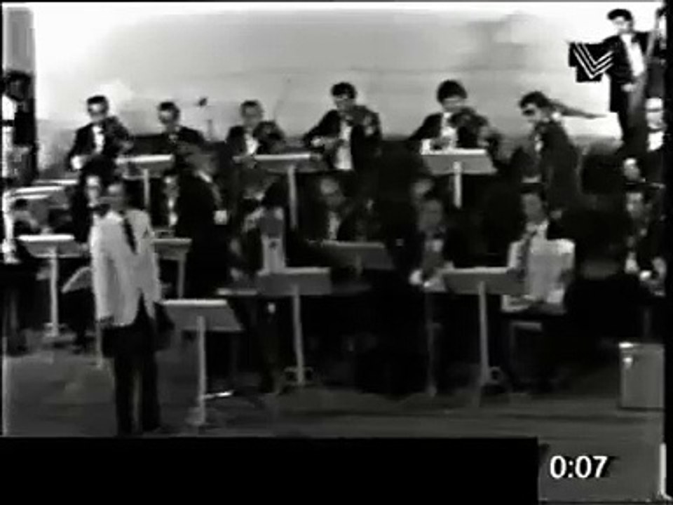 حفله فوق غصنك   حفلة لبنان  موسيقار الازمان فريد الاطرش بواسطه سوزان مصطفي