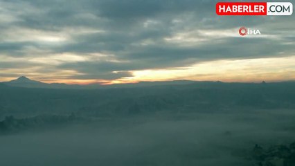 Kapadokya'da Yoğun Sis Nedeniyle Balon Turları İptal Edildi