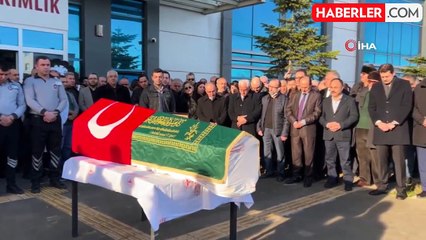 Sinop'ta Kalp Krizi Nedeniyle Vefat Eden Doktor Özcan Yılmaz Son Yolculuğuna Uğurlandı