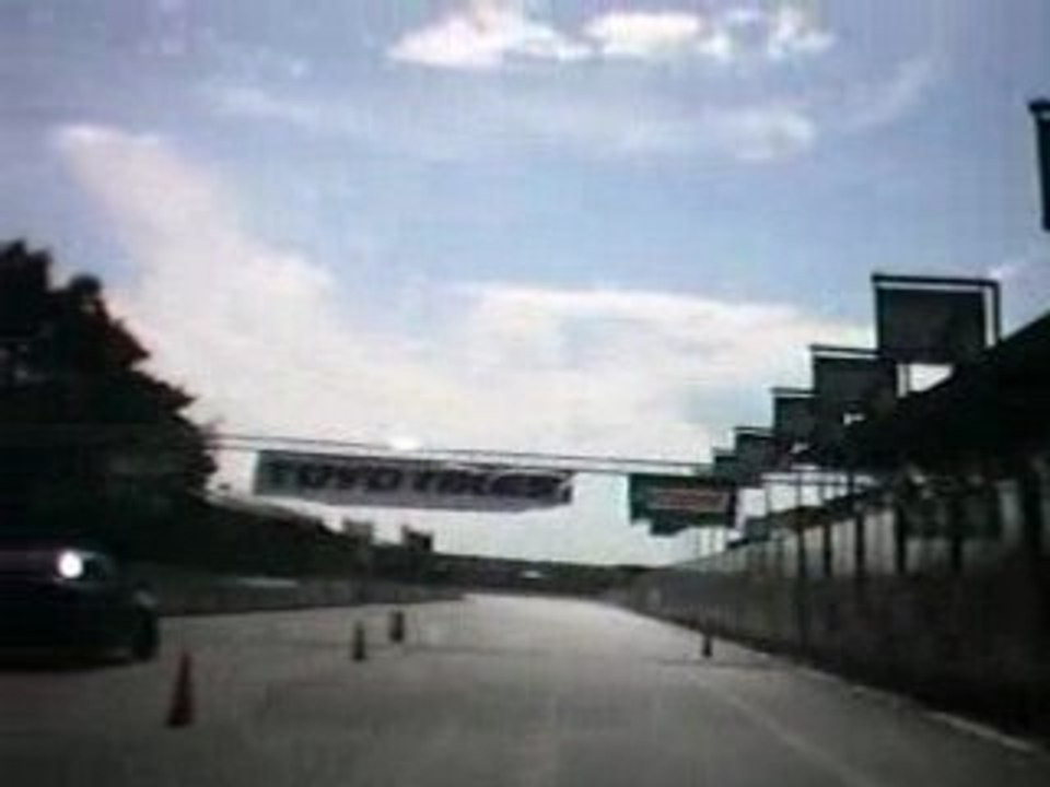 206 rc vs tigra 220 ch ( turbo )