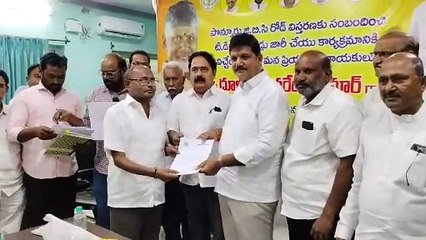 Ap-gnt-72-10-road-extension-bonds-distribuation-mla-narendra-at-ponnur-avb-ap10117