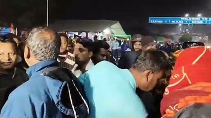 তৃণমূল থেকে সাসপেন্ড আরাবুল আরাবুল ইসলাম খুশিতে মিষ্টিমুখ শওকত মোল্লার অনুগামীদের