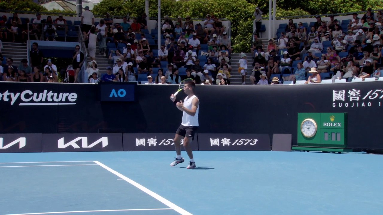Tennis - Australian Open 2024 - Carlos Alacaraz practice in Melbourne... under the eyes of Juan Carlos Ferrero