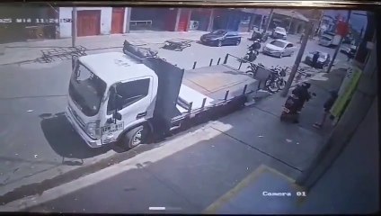 Conductor atropella a ladrones tras atacar a víctima