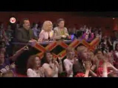 Les incroyables talents en échasses urbaines - Poweriser