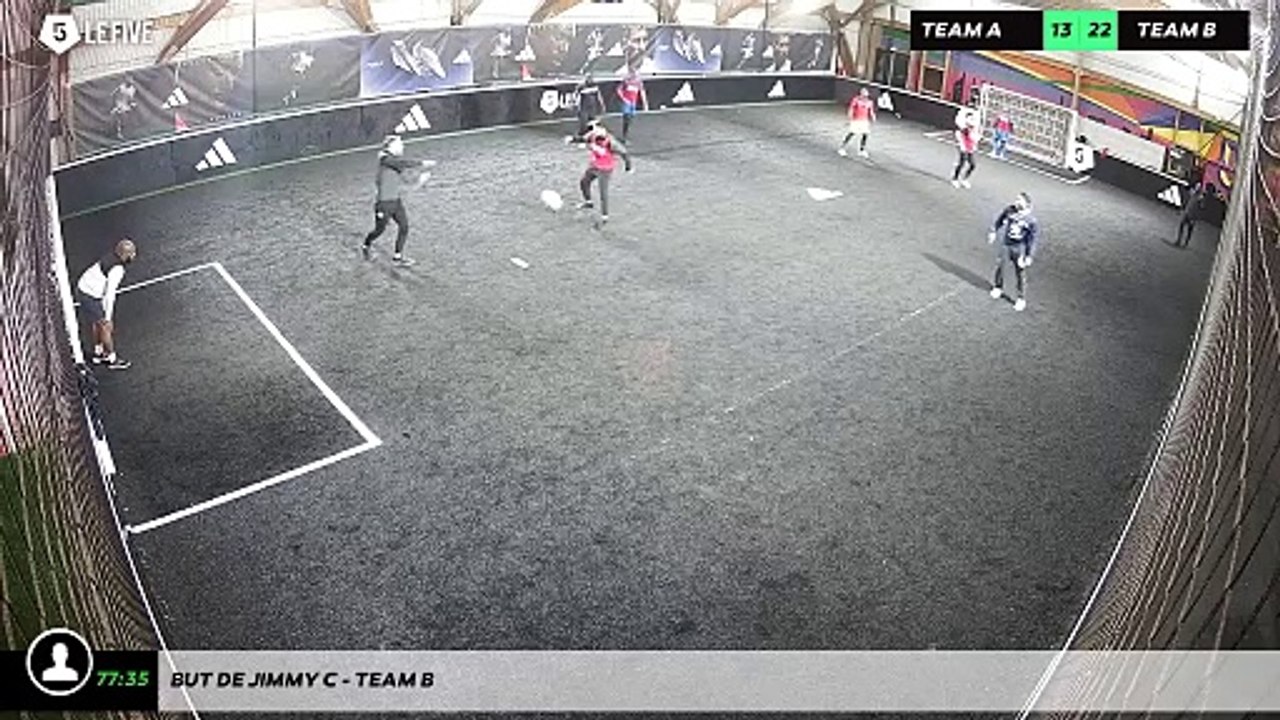 But de Jimmy C - Team B