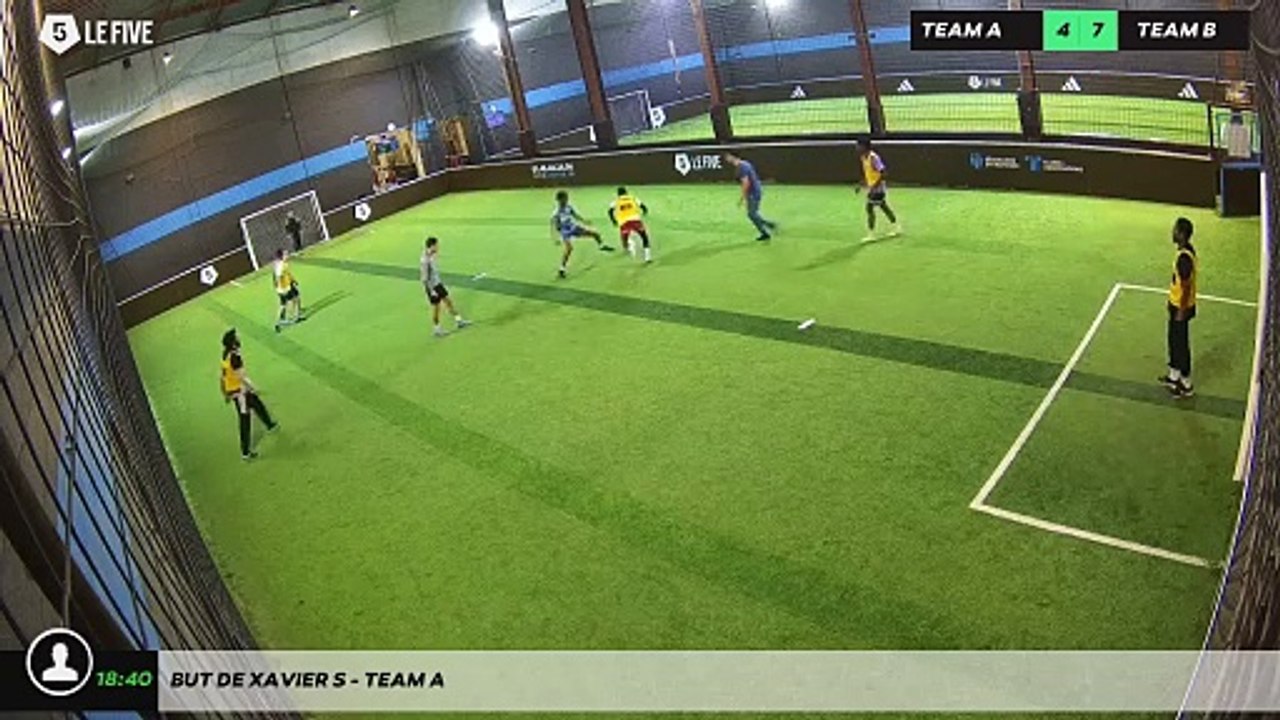 But de Xavier S - Team A