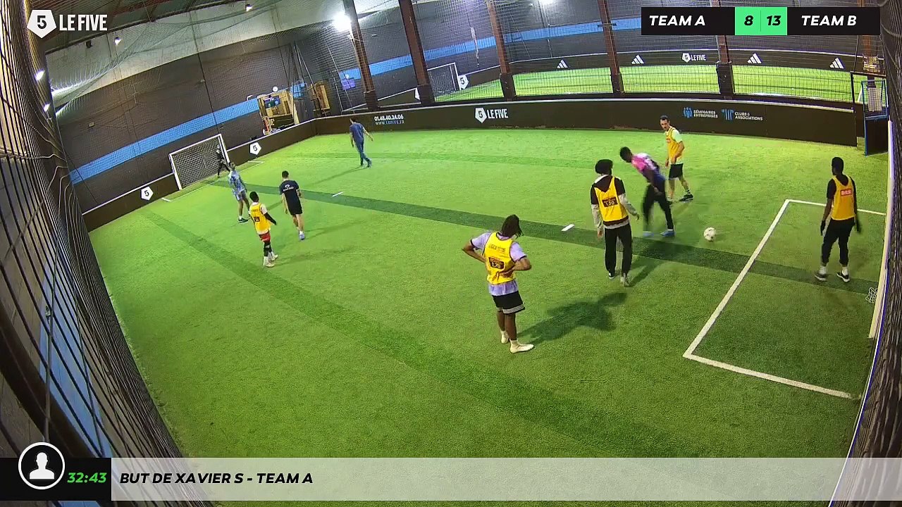 But de Xavier S - Team A