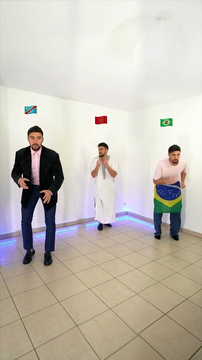 ضحك