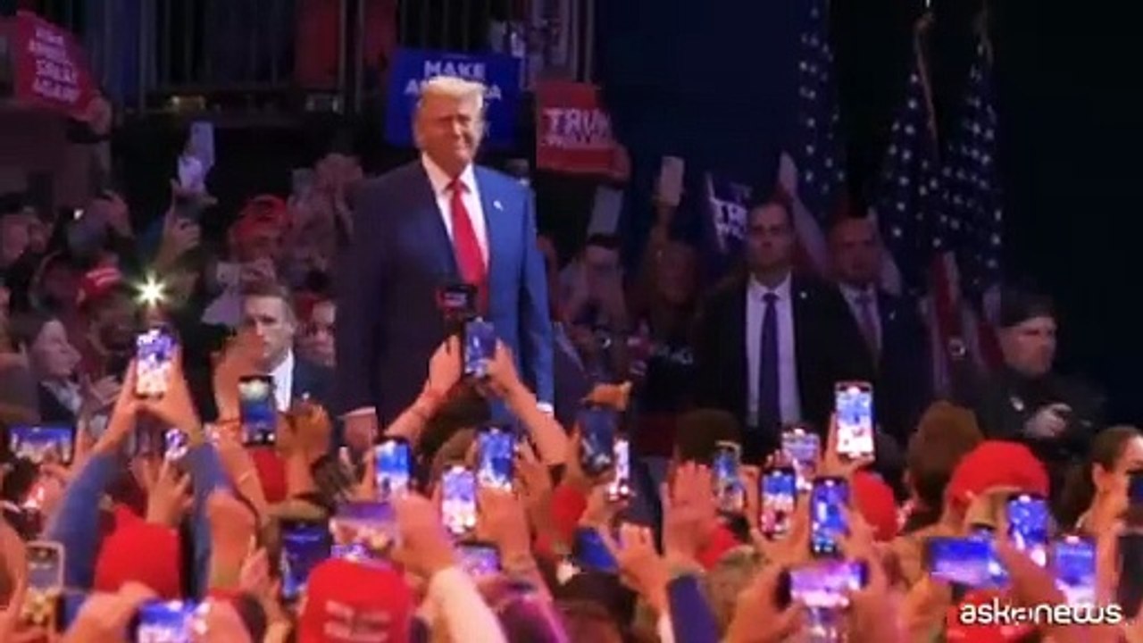 Trump: "Sentenza tribunale NY spregevole farsa". E annuncia ricorso