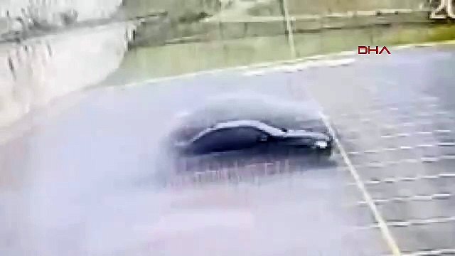 Trafiğe kapalı alanda drift yaptı! Yediği para cezası dudak uçuklattı