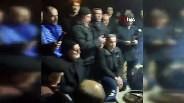 Cumhurbaşkanı Erdoğan komşusunun taziyesinde Kur'an-ı Kerim okudu