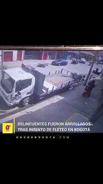 Vecinos agarran a palazos a motoladrones en Colombia
