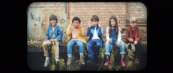 Fünf Finger sind ne Faust | movie | 2025 | Official Trailer