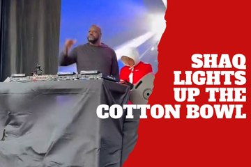 Shaquille O'Neal makes appearance in Arlington at Cotton Bowl