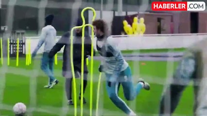 Rakibine tüküren futbolcu unutamayacağı bir ceza aldı