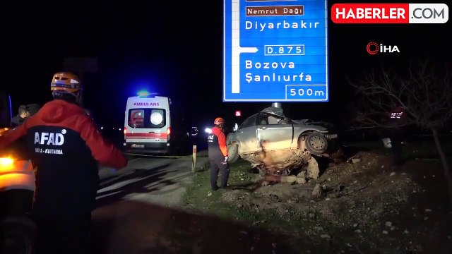 Adıyaman'da Feci Kaza: Trafik Levhasına Çarpan Otomobil İkiye Katlandı, Sürücü Hayatını Kaybetti